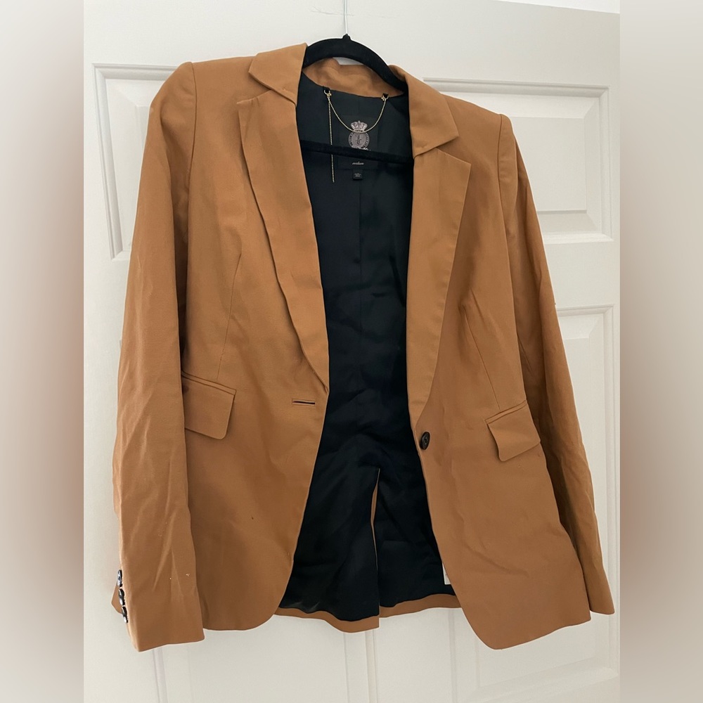 Camel juicy couture fitted blazer
